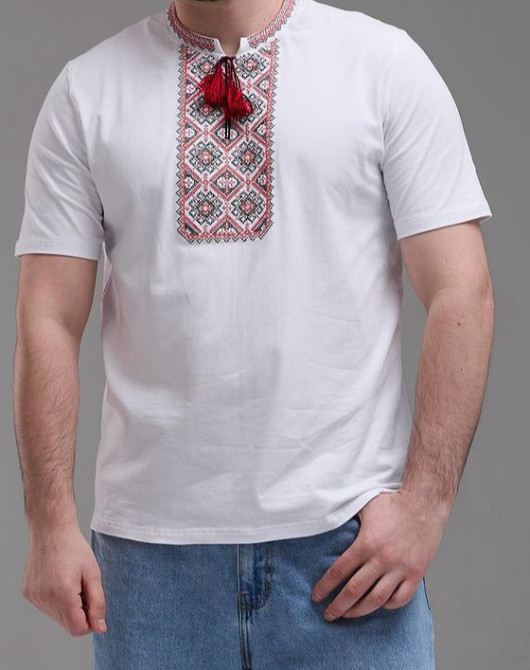 Чоловіча футболка вишиванка  білого кольру   з червоним орнаментом  на короткий рукав Київ - фото 1