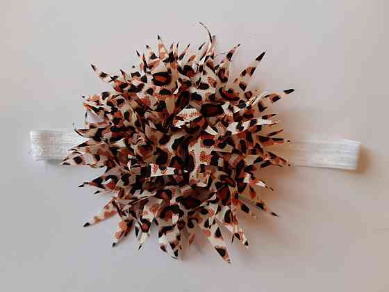 Дитяча красива пов'язка з леопардовим принтом - окружність 38-60см, квітка 9см Київ