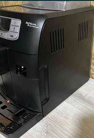 Кавомашина Saeco Intelia 
HD8753 Київ