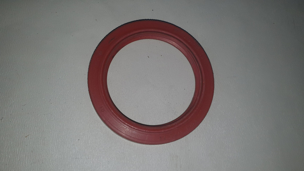 Сальник редуктора заднього моста МАЗ (червоний). 75*100-2.2. Украина. 210-2402052. Харків - фото 1