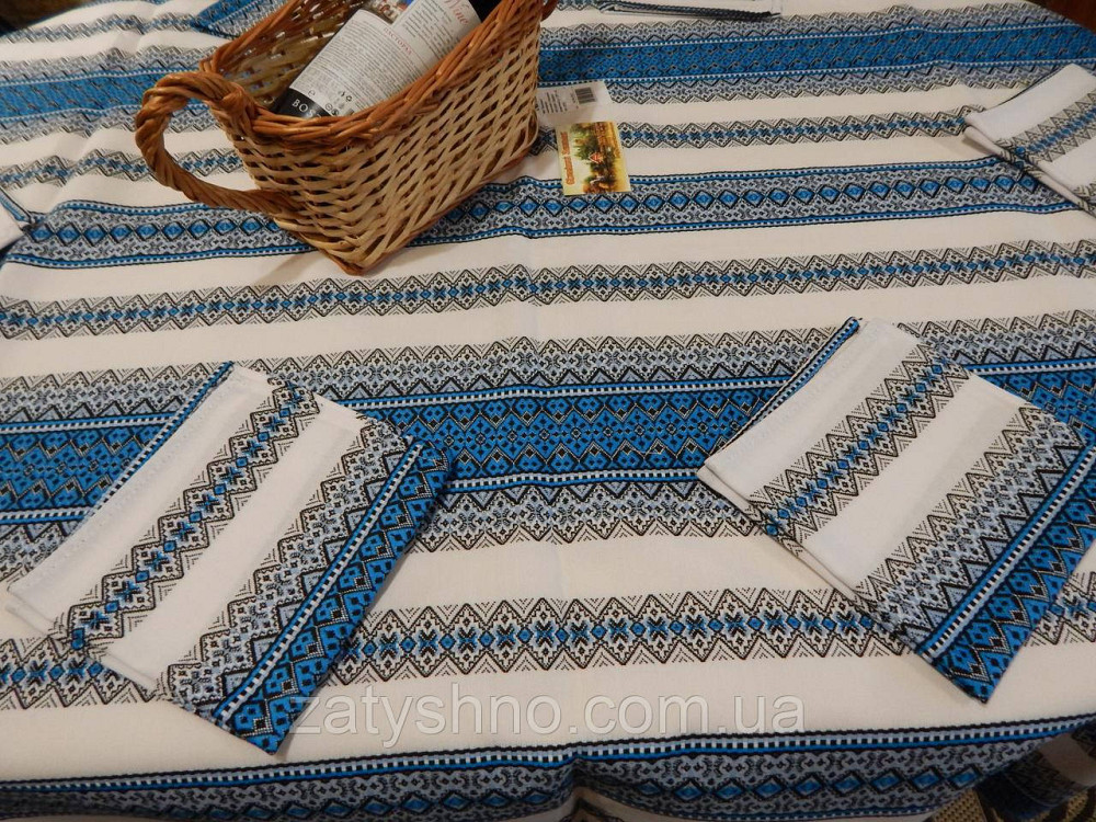 Синя скатертина вишита в українському стилі Київ - фото 8