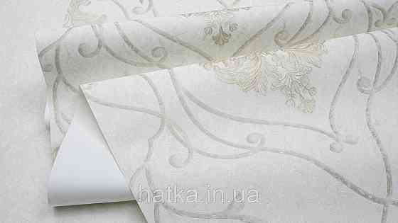 Шпалери метрові вінілові на флізеліні Sintra Classic класика вензелю завитки структурне біле золото на бежевому 423257 Київ