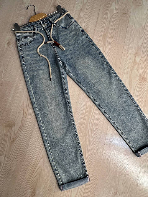Джинси жіночі Dicesil 9157 Mom jeans comfort висока талія стрейчеві ремінь мотузка світло блакитні , світло- блакитний, 28, 28, 77 см, 103 см Київ - фото 20