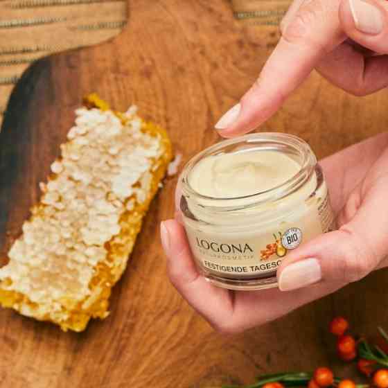 БІО-Крем денний проти зморщок Екстра живлення з Обліпихою та Медом Logona 50 мл Київ