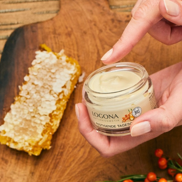 БІО-Крем денний проти зморщок Екстра живлення з Обліпихою та Медом Logona 50 мл Київ - фото 2