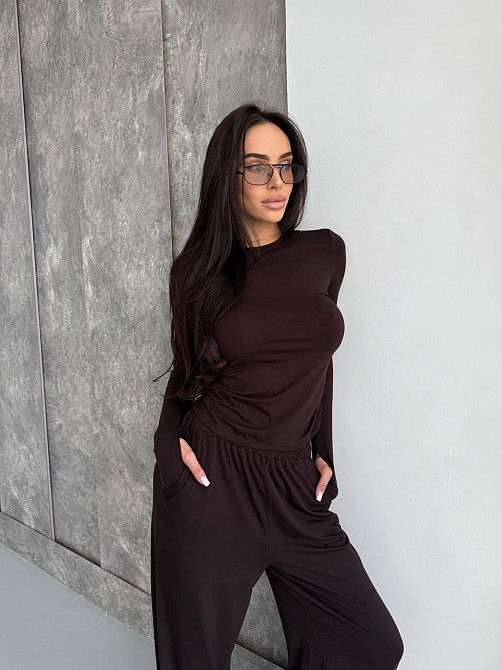 Жіночий стильний базовий костюм із м'якої еластичної тканини. Шоколад, 42/44 Одеса - фото 9