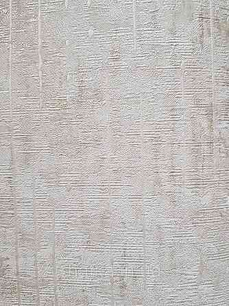 Шпалери метрові вінілові на флізеліні Sintra Structure під штукатурку бежеві золотисті смужки з глянцем 405017 Київ