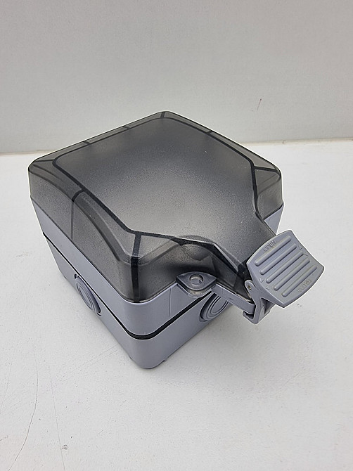 Зовнішня водонепроникна розетка з вимикачем SHYOSUCCE (товар вживаний) Луцк - изображение 8