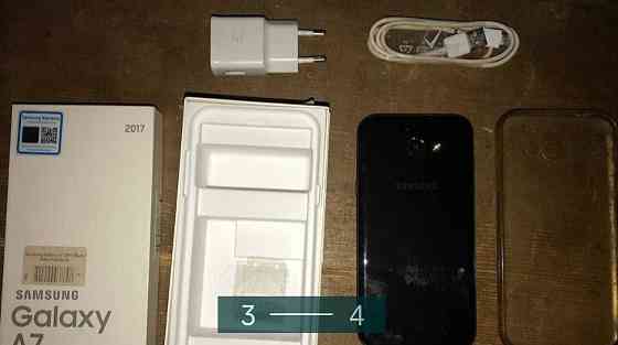 Смартфон Samsung Galaxy A7 2017 SM-A720 32Gb. Київ