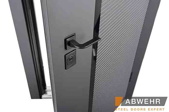 Двері вхідні квартировані. 3-х контурні, модель 573/558 MELANY Київ