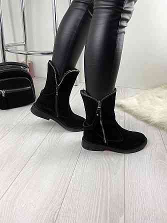 Ботинки D and V черные натуральная замша зима высота 19см размер 37 (3031) Коломыя