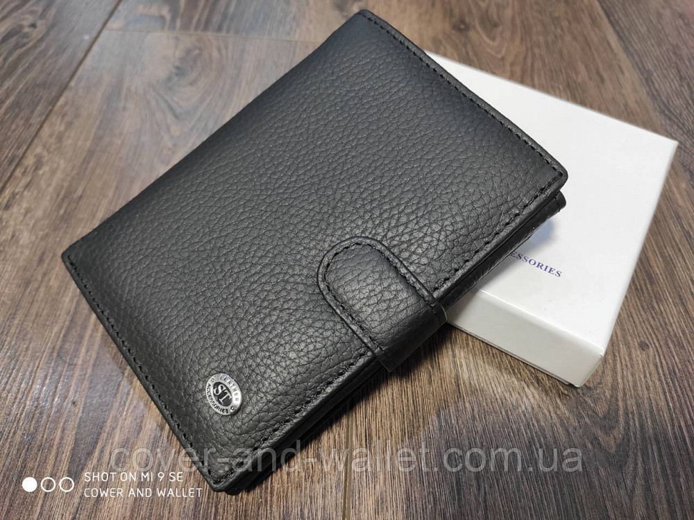 Мужское черное кожаное портмоне с отделением для документов ST Leather 101 Киев - изображение 1