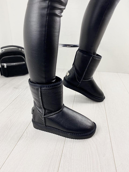 ITTS Угги жіночі ITTS чорні натуральна шкіра высота 19 см размер 36-41 (2081) Коломия - фото 1