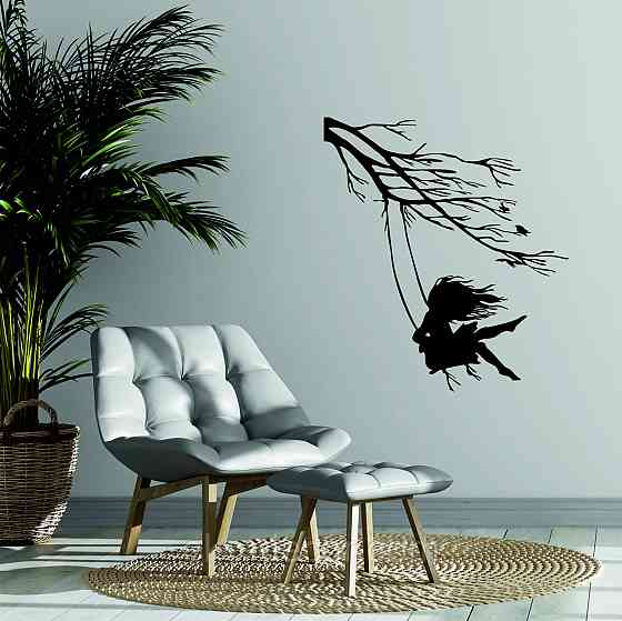 Декоративне настінне Панно «Дівчинка та голуб» Декор на стіну 90*80 см, Чорний Київ