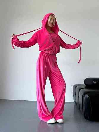 Женский прогулочный плюшевый костюм тройка: кофта топ и штаны велюр-плюш Малина, 46/48 Одесса