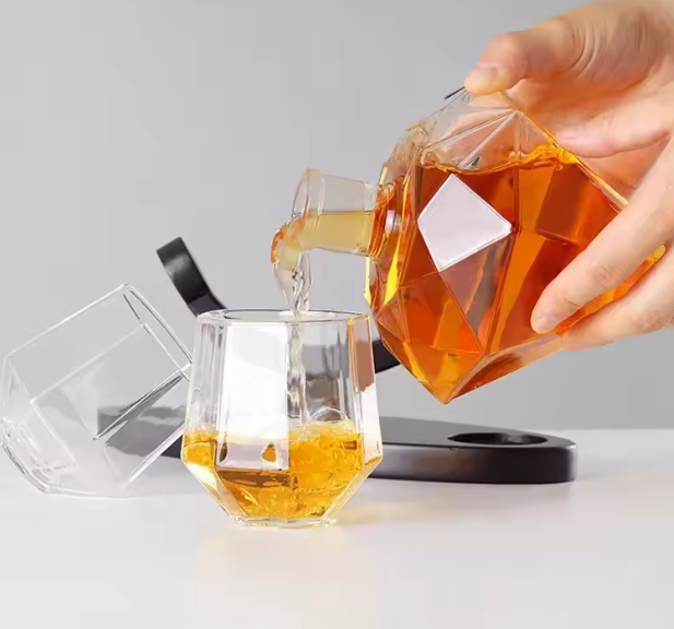 Набор Декантер Бриллиант Кристалл Алмаз Diamond с 2 бокалами на овальной подставке Кременчуг - изображение 3