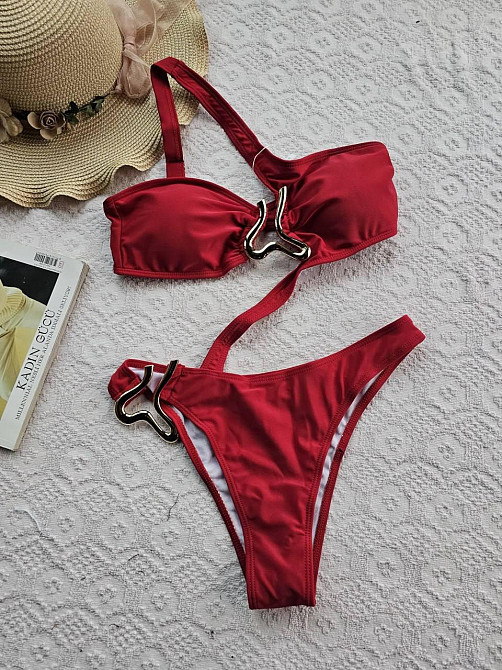 Жіночий суцільний купальник на одне плече Червоний M Харків - фото 5