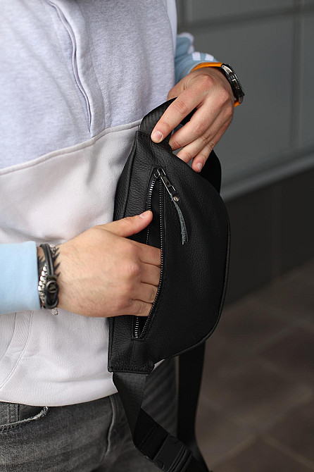 Бананка із натуральної шкіри, шкіряна сумка на пояс SKILL Line (Чорна) Суми - фото 4