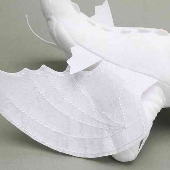 Игрушка на машину Дневная фурия 26см,на поверхность,Белый SBR Киев