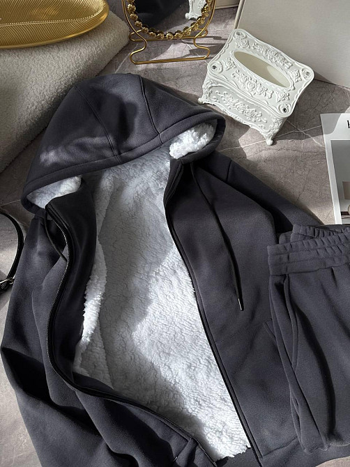Женский теплый повседневный костюм двойка: худые+штаны, трехнить на флисе + мех Графит, 50/52 Одесса - изображение 5