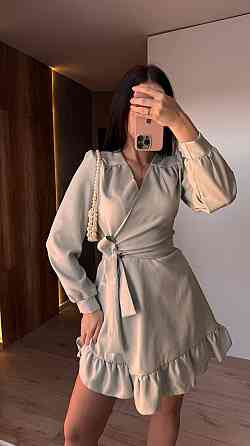 Женское романтическое платье на запах костюмка Серый Одесса