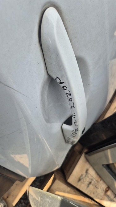 Передня права ручка дверей Хюндай Кона із безключовим доступом Київ - фото 1