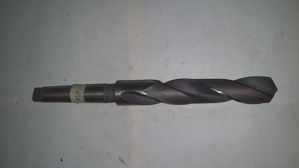 Сверло с коническим хвостовиком 31.0 мм. HSS. СССР. Харьков - изображение 1