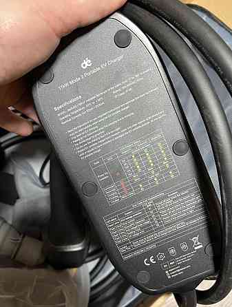 Портативний зарядний пристрій для електромобілів Dé 11kW EV. Харків