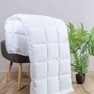 Одеяло Home Line стеганое 170 х 210 см (192317) Винница