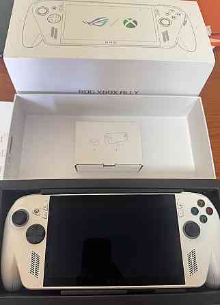 Портативная игровая консоль Asus ROG Xbox Ally 2025. Харьков