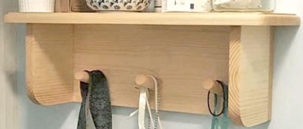 Полка для ванной 