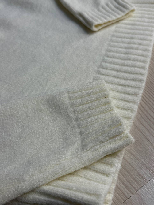 Светр жіночий A-N 1780 з коміром на блискавці оверсайз one size, молочний, one size Київ - фото 5