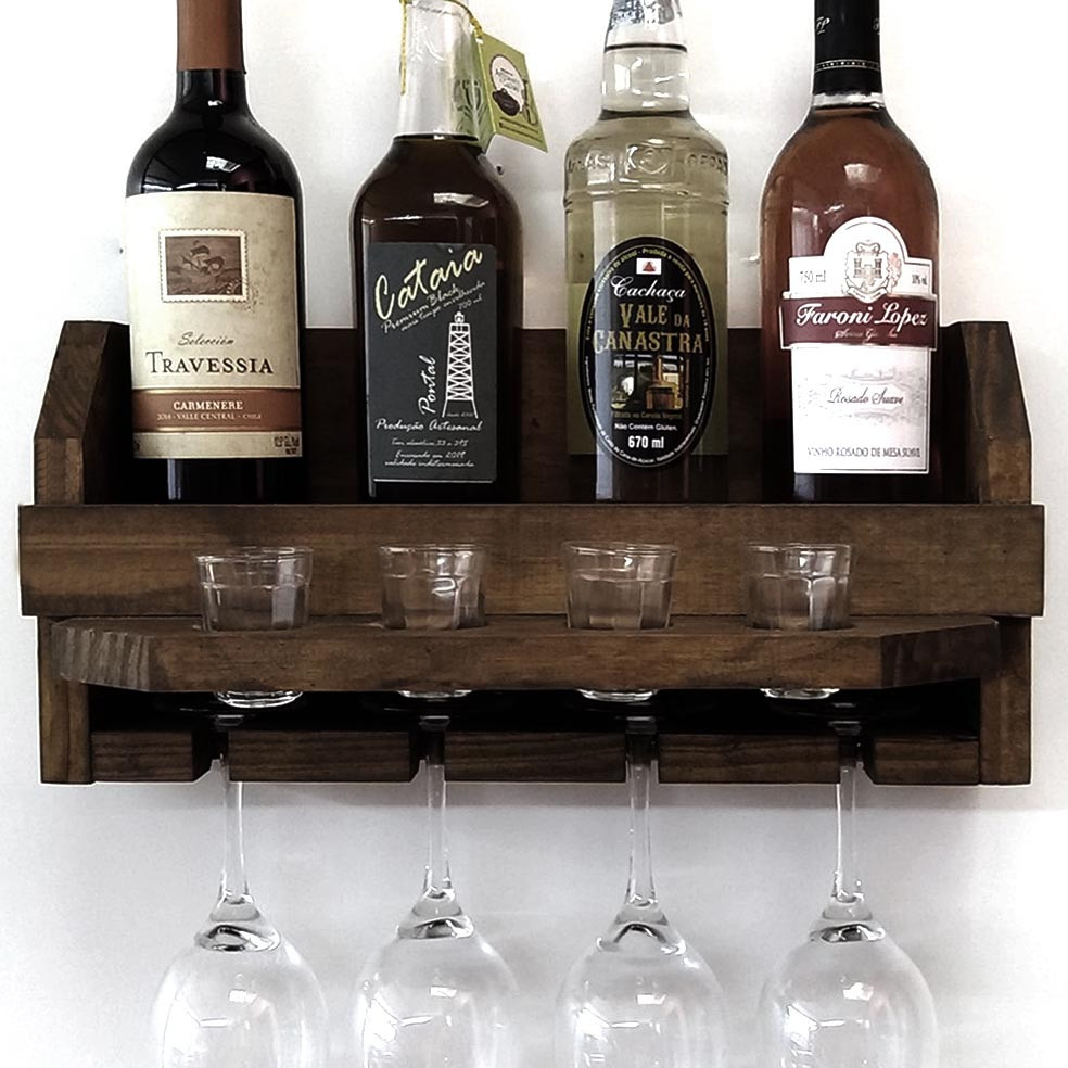 Настенная винная полка 