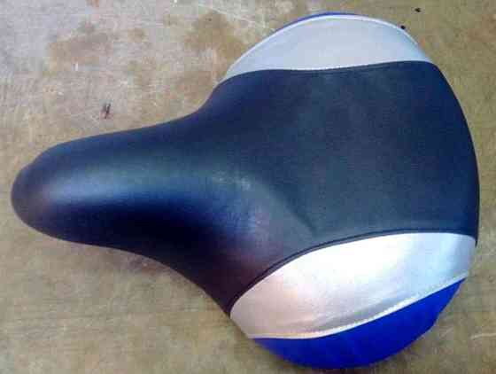 Сідло велосипедне (чорно-синє) (основа пластмас, SD-7016) Мукачево