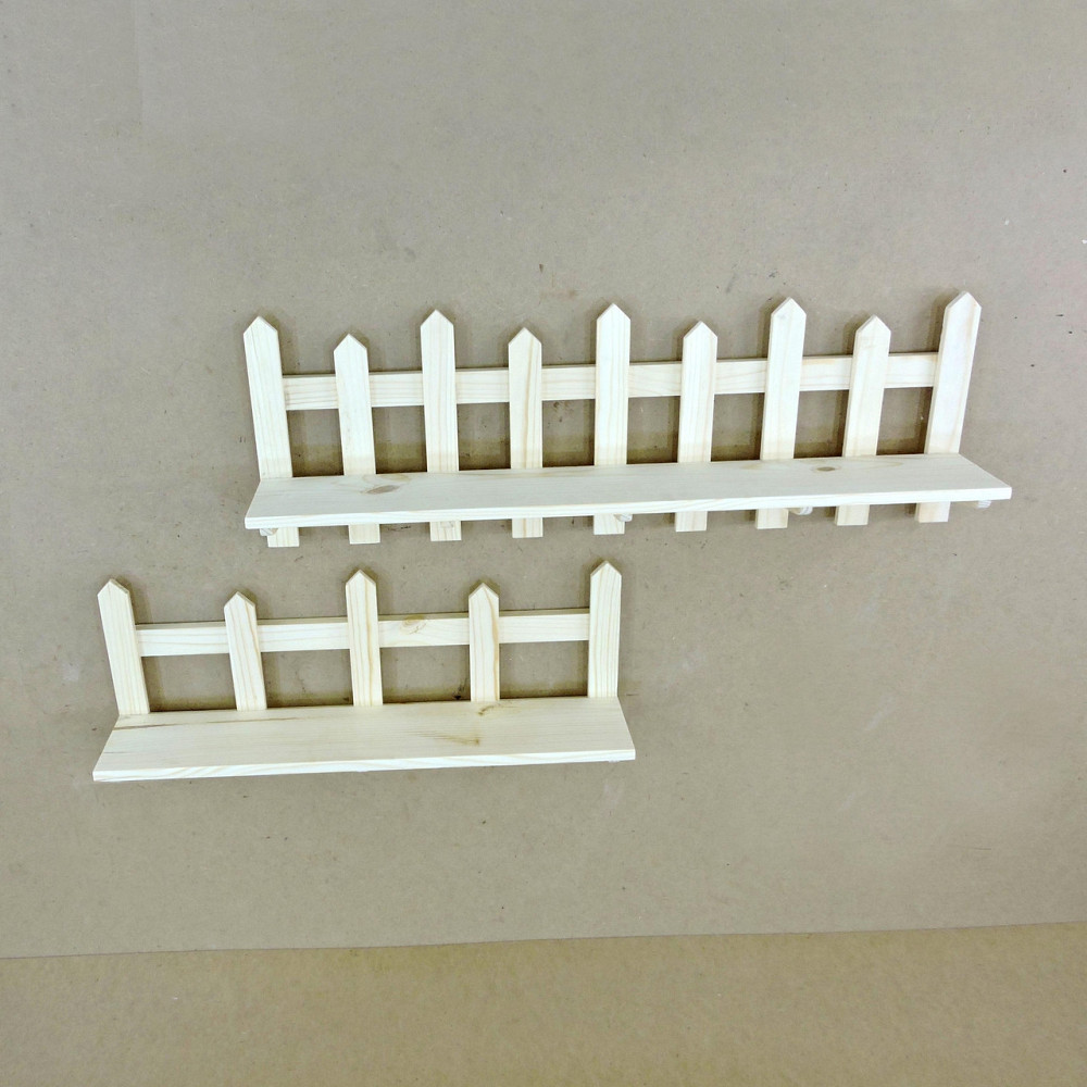 Полка настенная для цветов 