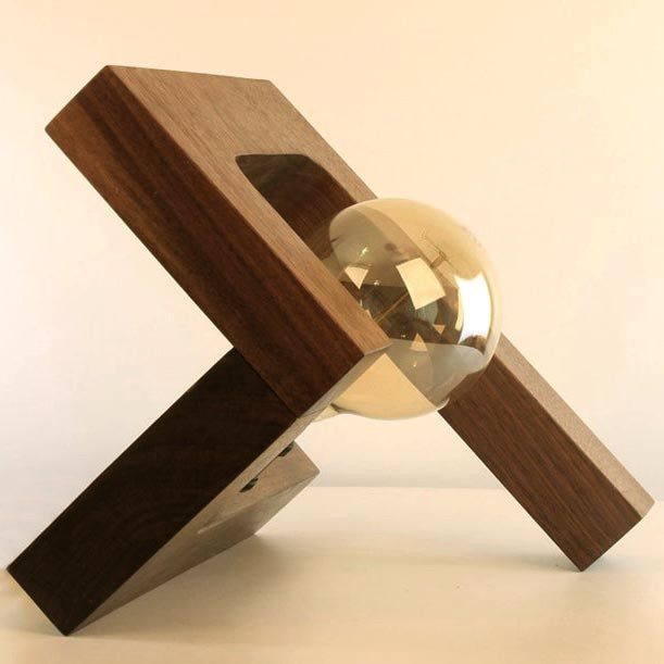 Светильник настольный 