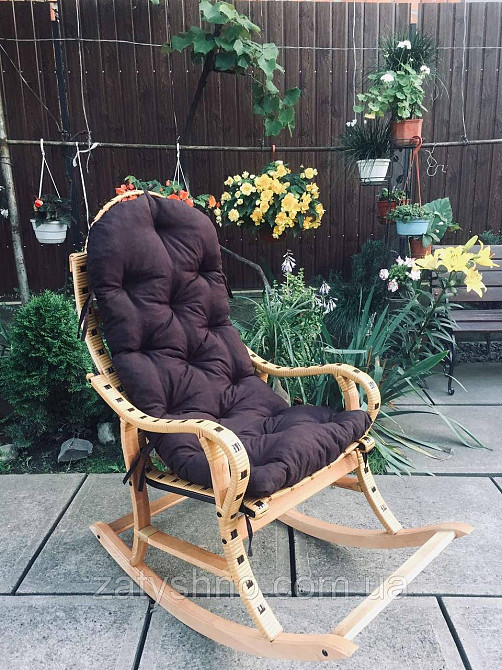 Кресло качалка с подушкой на подарок Киев - изображение 2