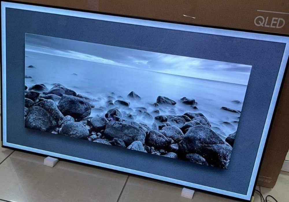 Телевизор Безрамный Ультратонкие : 55