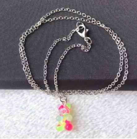 Підвіска мармеладний ведмедик, з конфетті - довжина 50см, смола, цинковий сплав Київ