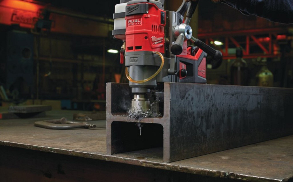 Дриль на магнітній станині акумуляторна MILWAUKEE, M18 FMDP-0C (кейс) Одесса - изображение 2