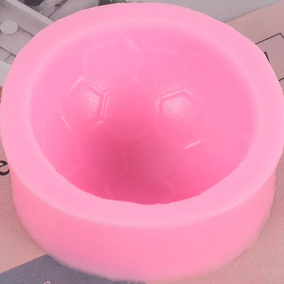 Молд кондитерский Футбольный мяч 54 на 23 мм розовый Киев - изображение 4