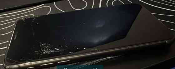 Айфон iPhone 11 64Gb. Киев