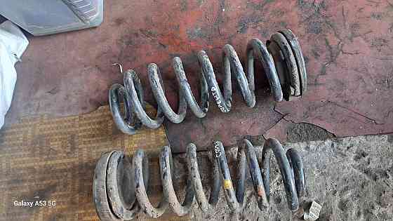 Задні пружини на Hyundai Santa Fe 2012-2018 років. Київ