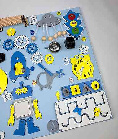 Игрушки от 6 месяцев для развития мелкой моторики Доска для мальчика 50x60 Бизиборд развивающая деревянная игрушка Монтессори Тернополь