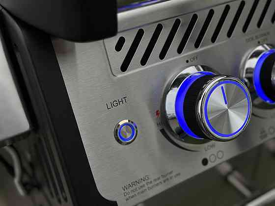 Газовий гриль Senator Pro-42 LED з системою BBQ Block Fire GRILLI 701477 Код: 013763 Рівне