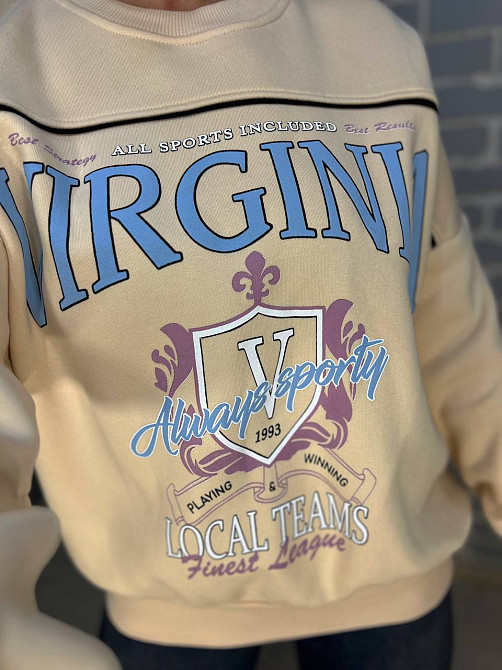 Свитшот женский OLIVIA 2468 надпись впереди VIRGINIA утепленный на флисе модель оверсайз one size, світло-бежевый, one size Киев - изображение 11