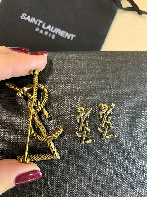 Сен Лоран комплект украшений / Yves Saint Laurent серьги и брошка Одесса - изображение 2
