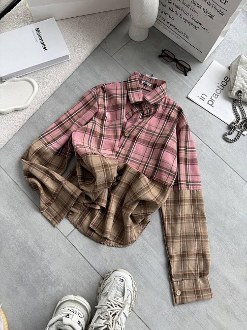 Женская двухцветная оверсайз рубашка в клетку фланель Одесса - изображение 8