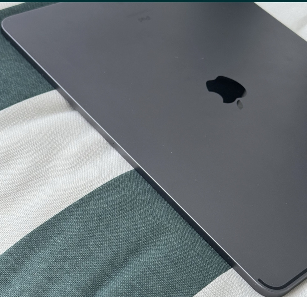 Планшет Apple iPad Pro 6th 2022 M2 256Gb. 12.9 Київ - фото 5