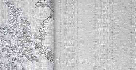 Шпалери вінілові на флізеліні AdaWall Seyyah 1.06х10 смуги широкі структурні біло-блакитні сріблясті Київ